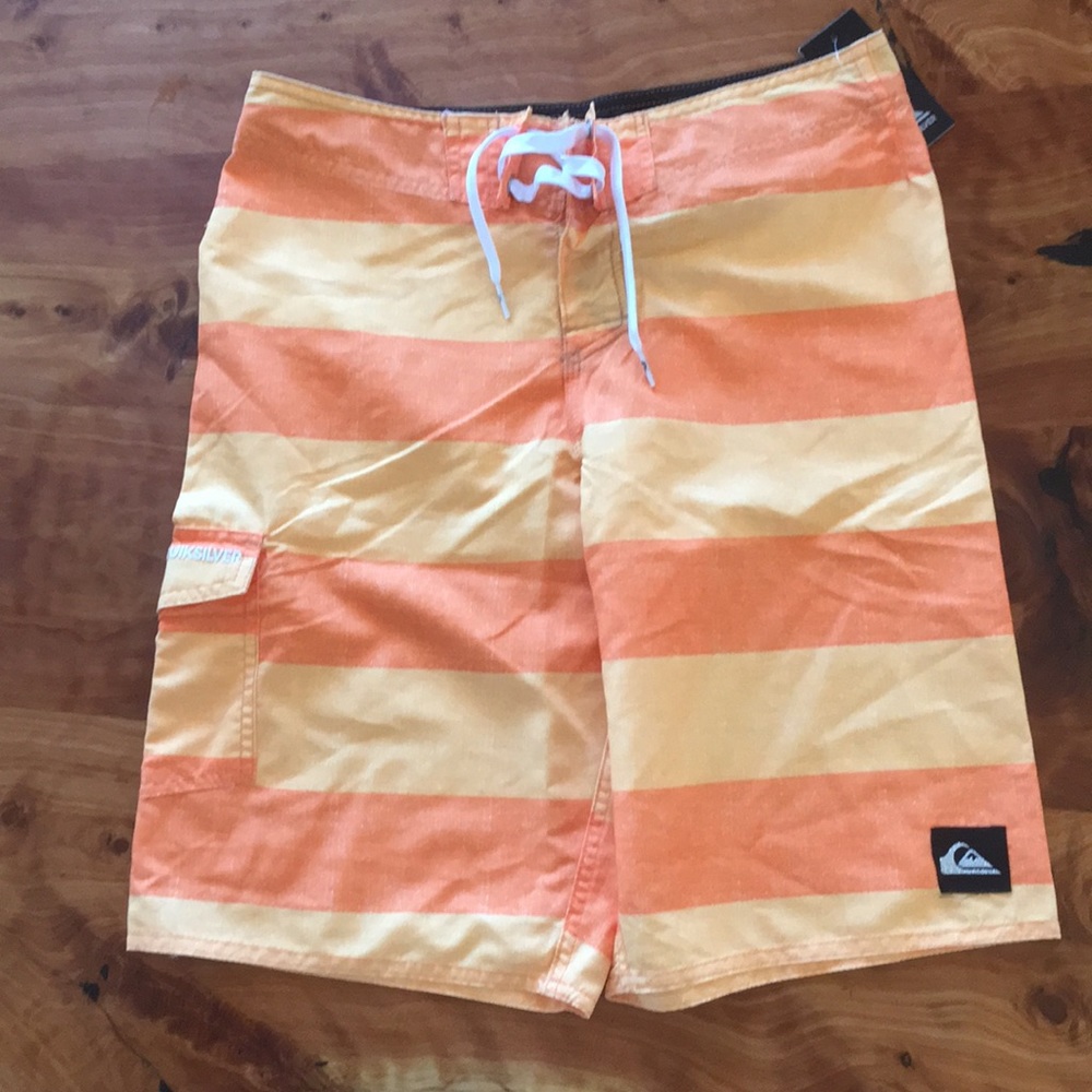NWT Quiksilver Boys Swim Trunks size 14